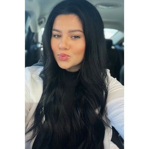 Meet your Posher, Kaitlyn